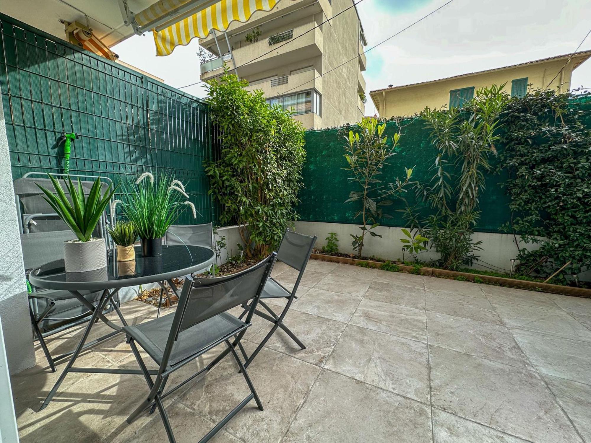 Cosy Madrid, Appartement Proche De La Mer Cannes Dış mekan fotoğraf