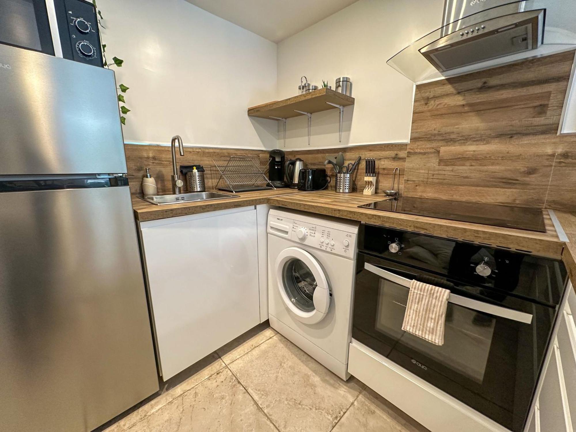 Cosy Madrid, Appartement Proche De La Mer Cannes Dış mekan fotoğraf