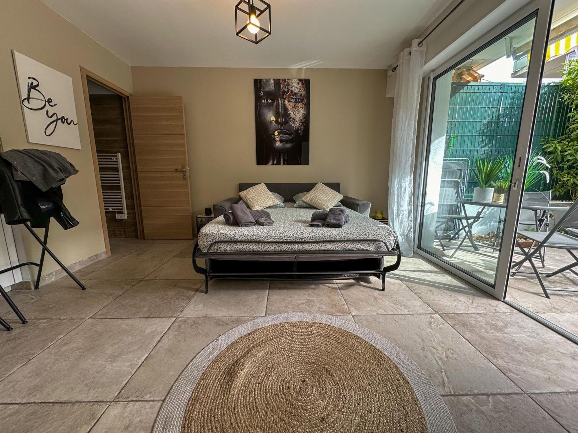 Cosy Madrid, Appartement Proche De La Mer Cannes Dış mekan fotoğraf